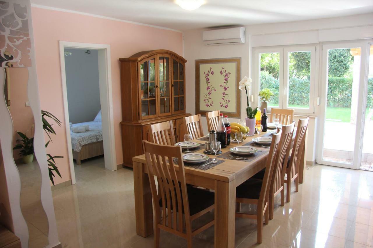 Vacation House "Viola" Fažana Exteriér fotografie